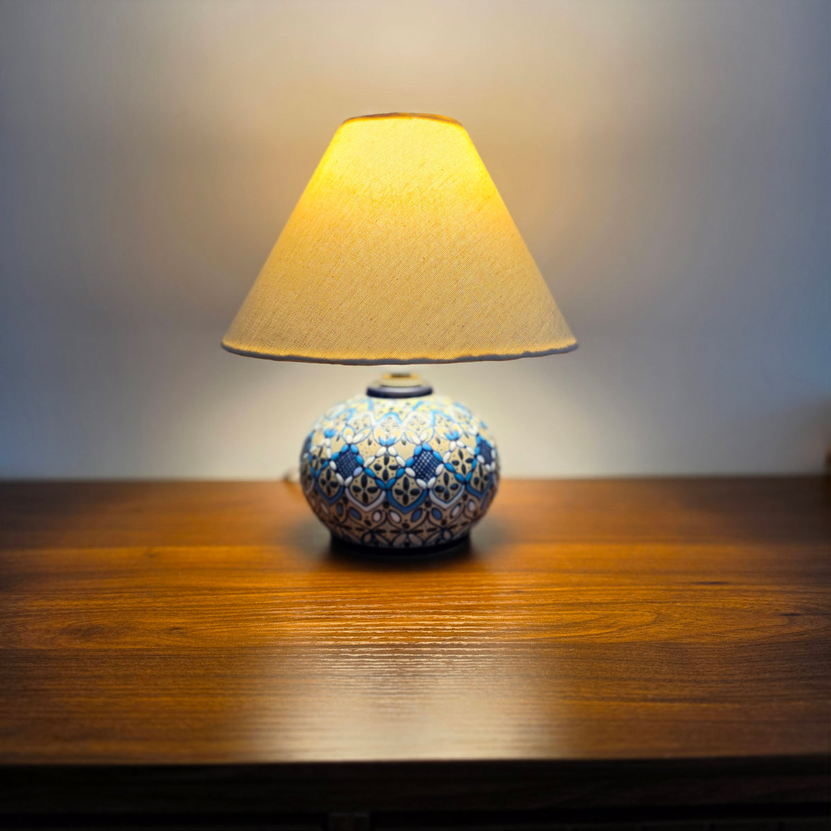Globe Ceramic Lamp Casa Maria