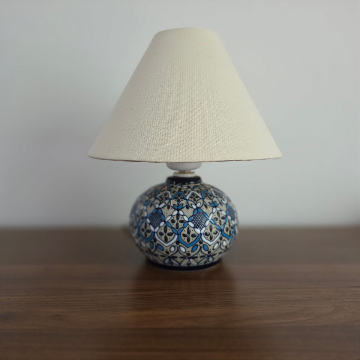 Bazaar Globe Ceramic Lamp Casa Maria