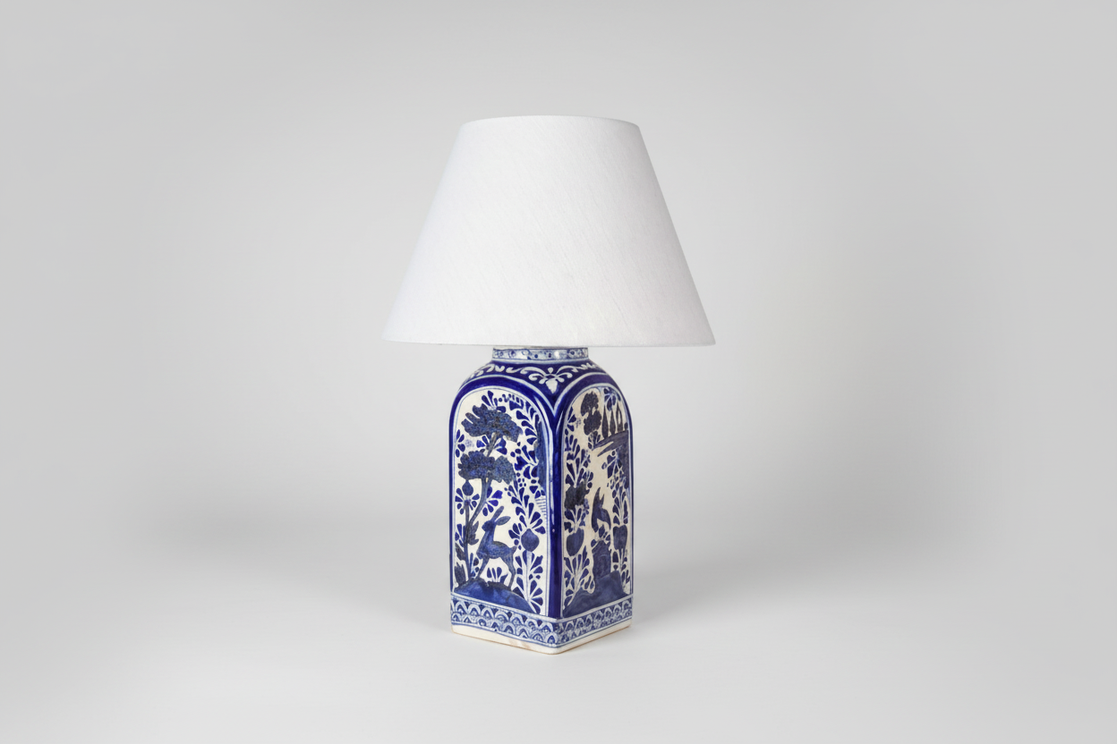 Frasco Cuadrado square Talavera lamp with floral motifs, handmade in Puebla Mexico