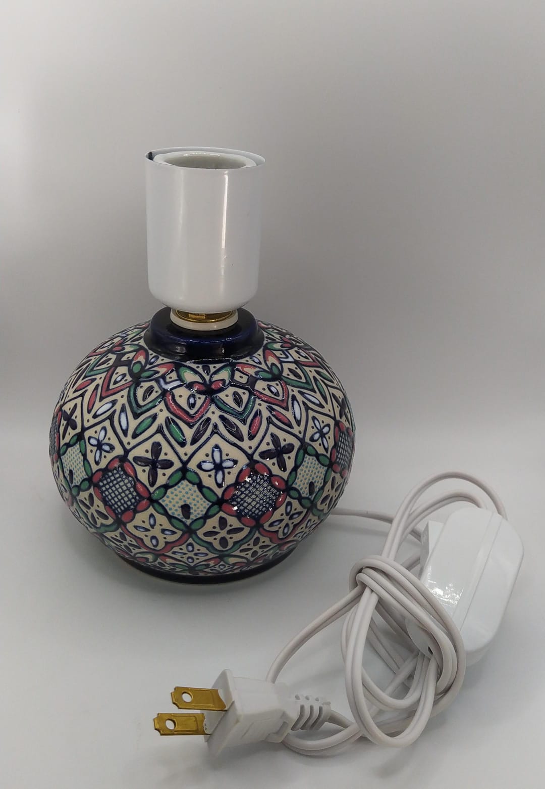 Bazaar deep purple ceramic pendant lamp, handcrafted in Guanajuato Mexico